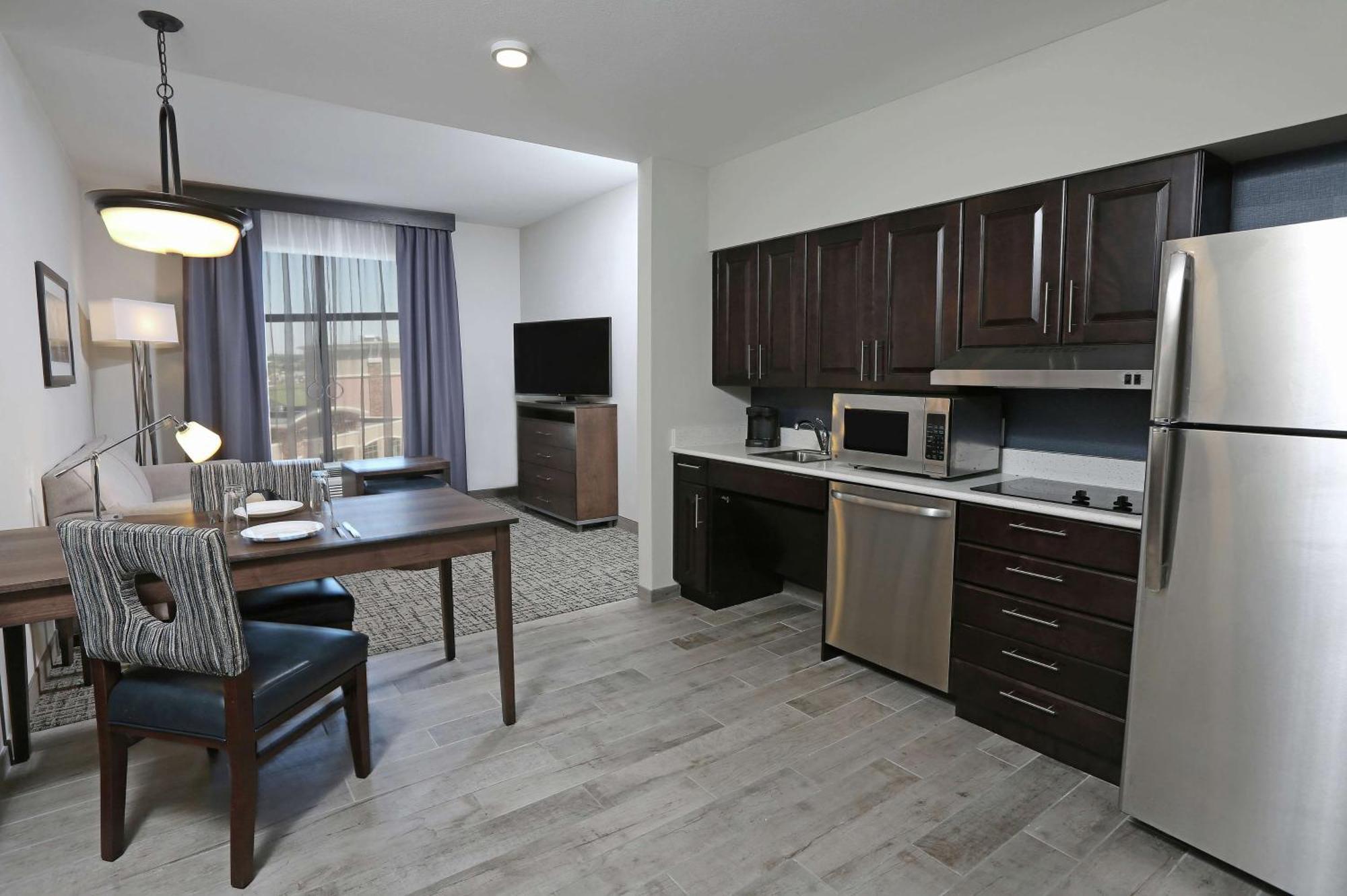 Homewood Suites By Hilton West Fargo/Sanford Medical Center Eksteriør billede