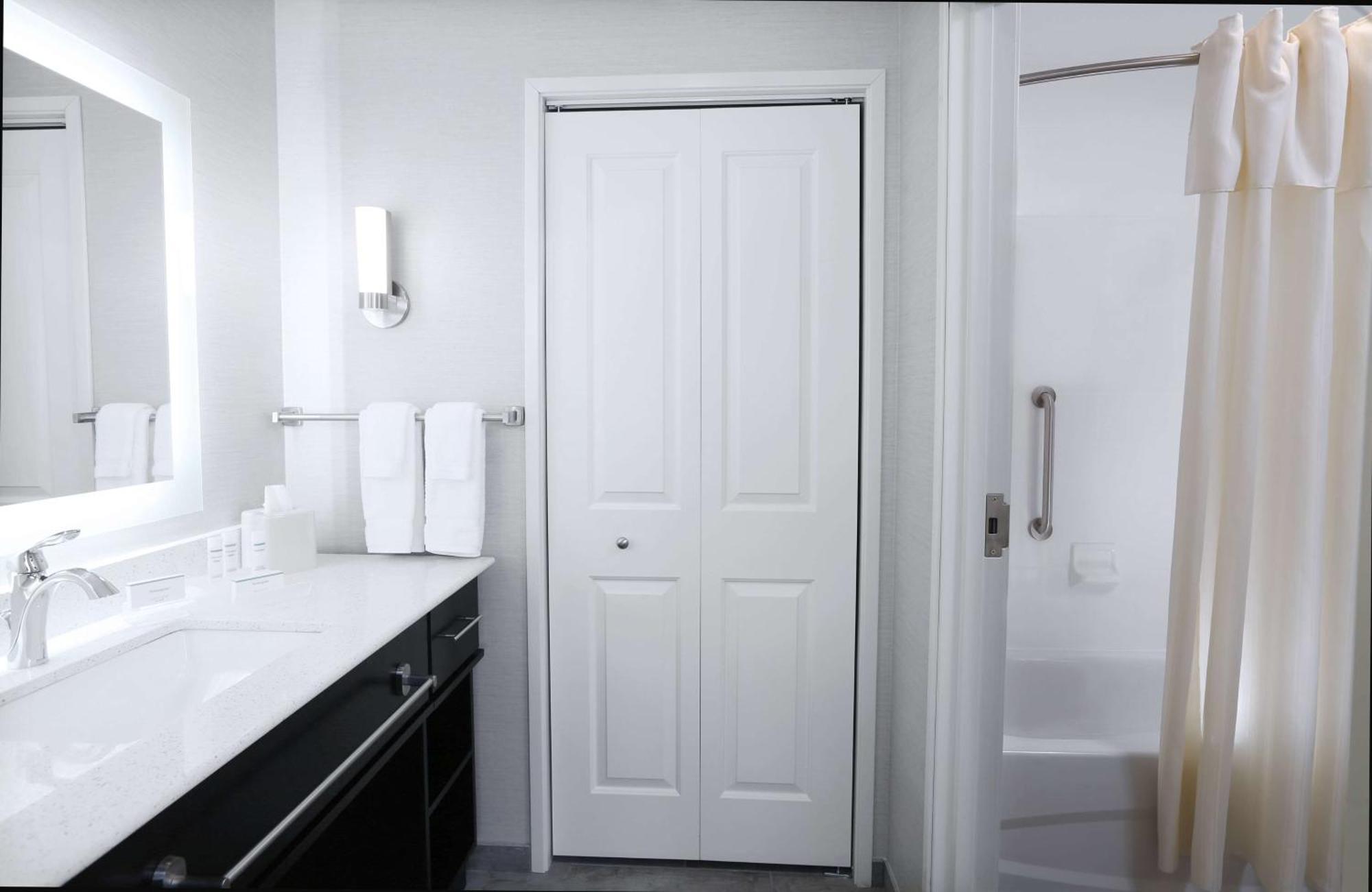 Homewood Suites By Hilton West Fargo/Sanford Medical Center Eksteriør billede