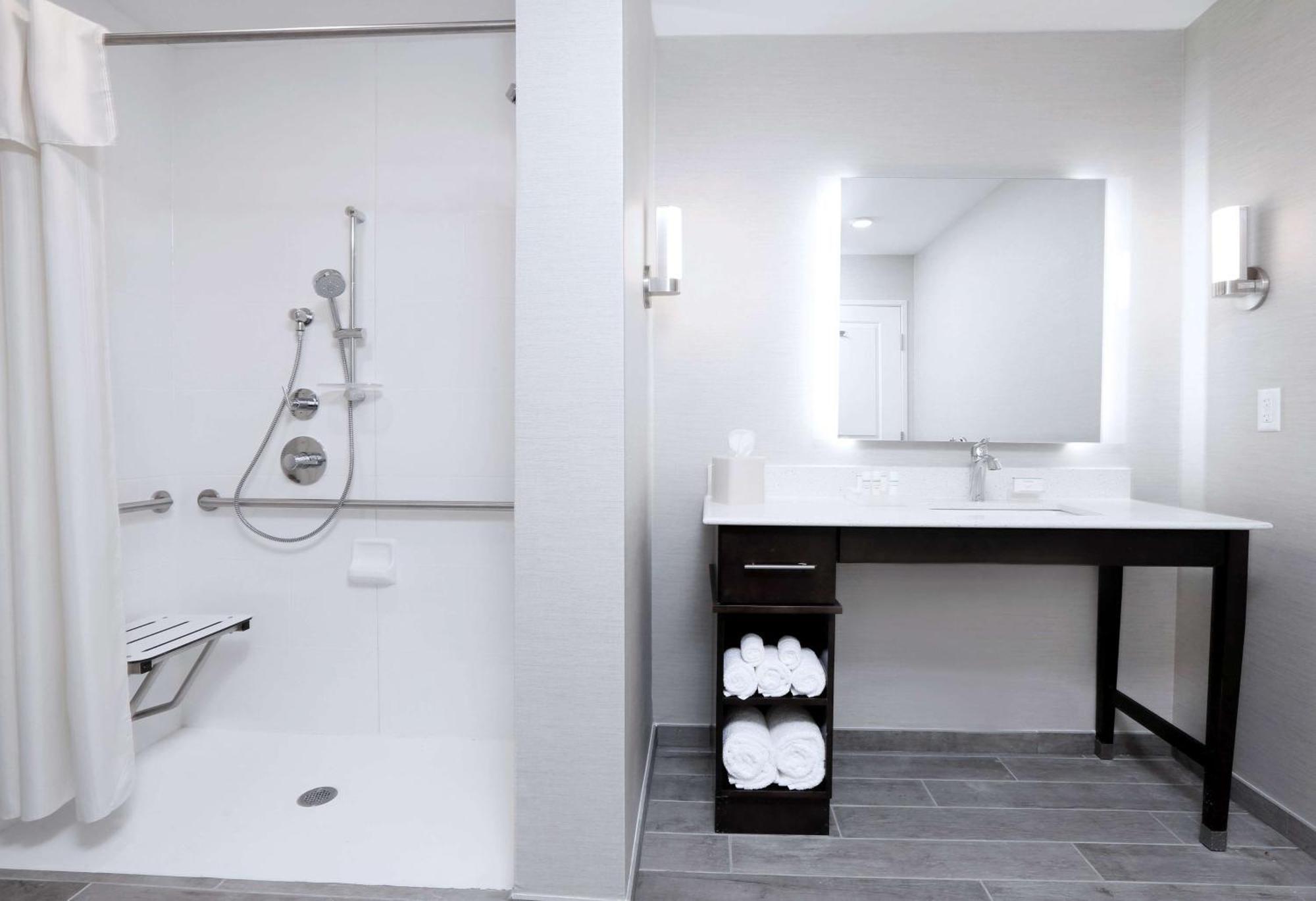 Homewood Suites By Hilton West Fargo/Sanford Medical Center Eksteriør billede
