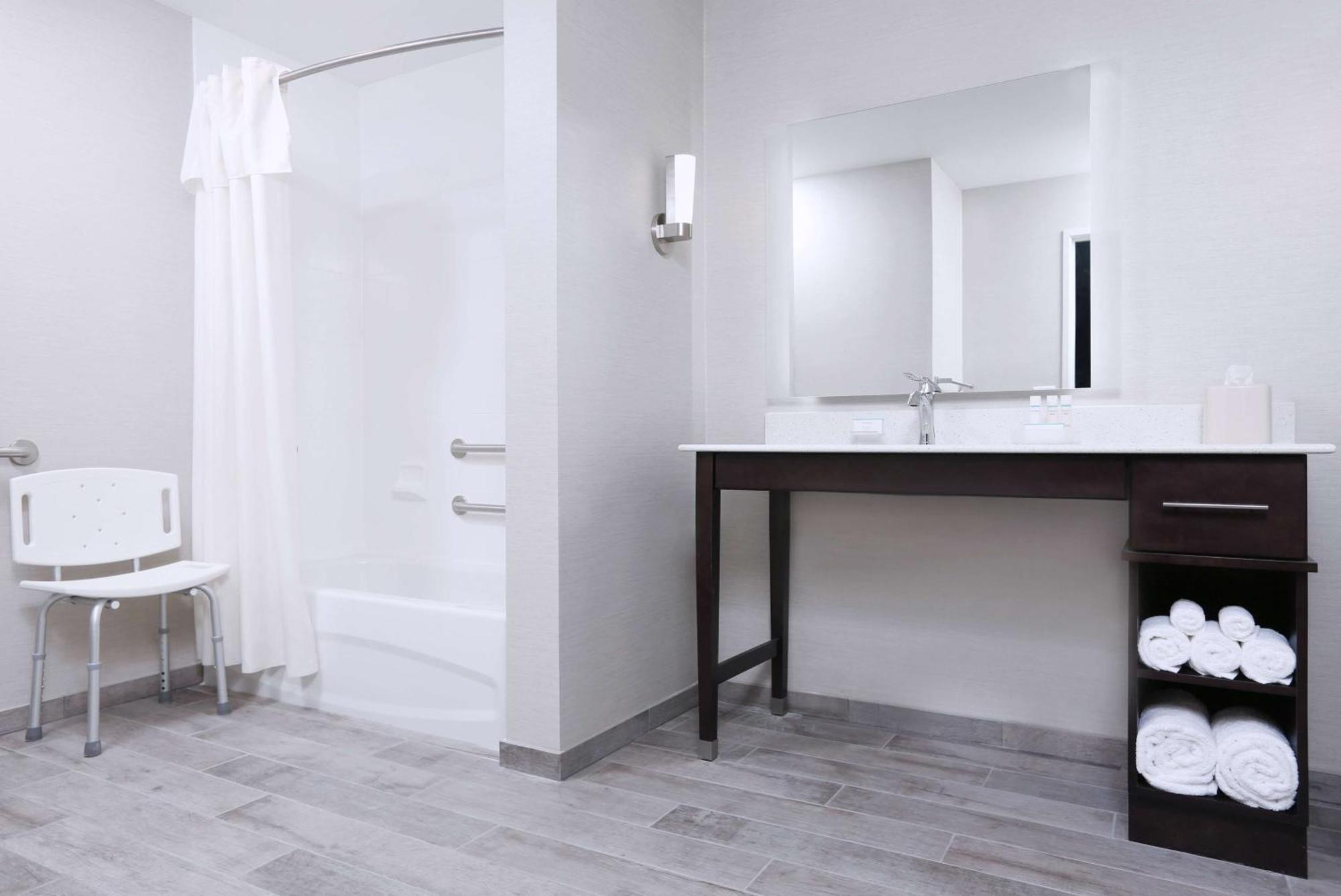 Homewood Suites By Hilton West Fargo/Sanford Medical Center Eksteriør billede